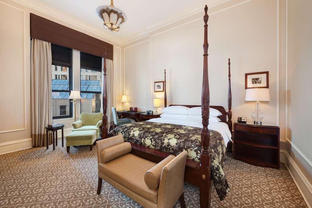 The Pfister Hotel Милуоки Екстериор снимка