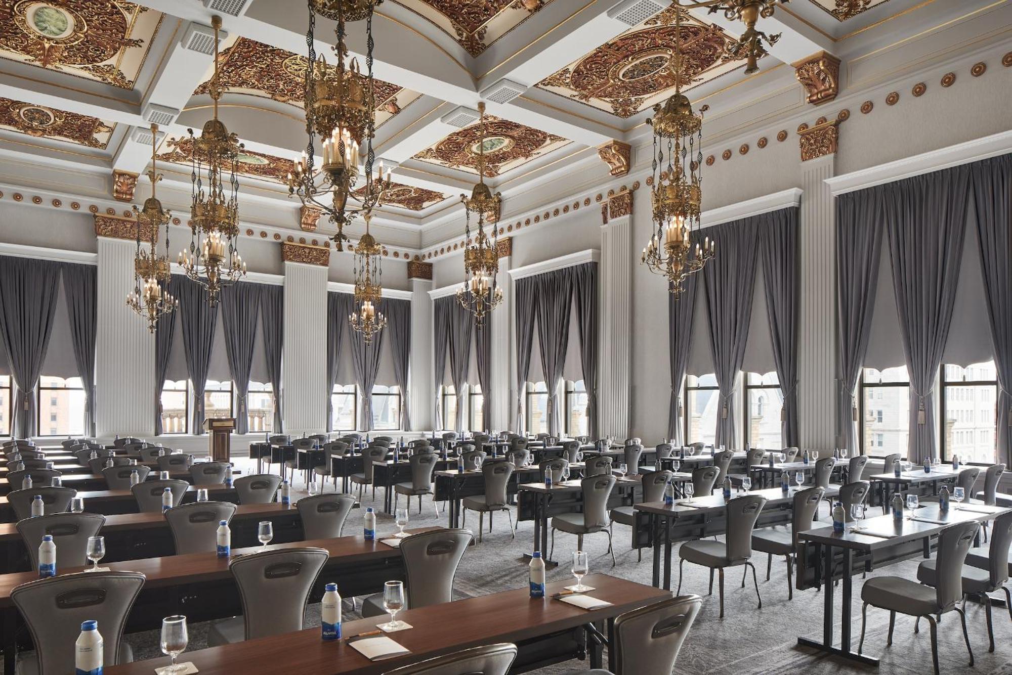 The Pfister Hotel Милуоки Екстериор снимка