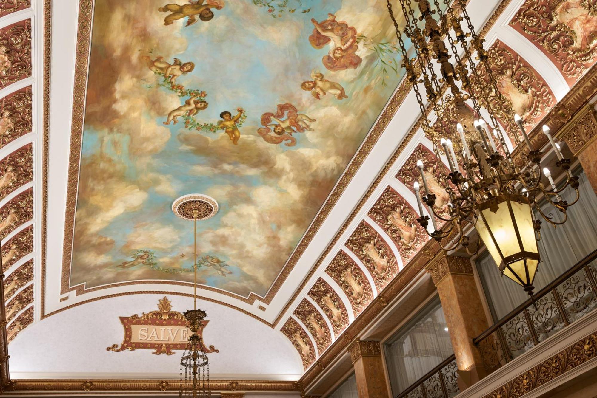 The Pfister Hotel Милуоки Екстериор снимка