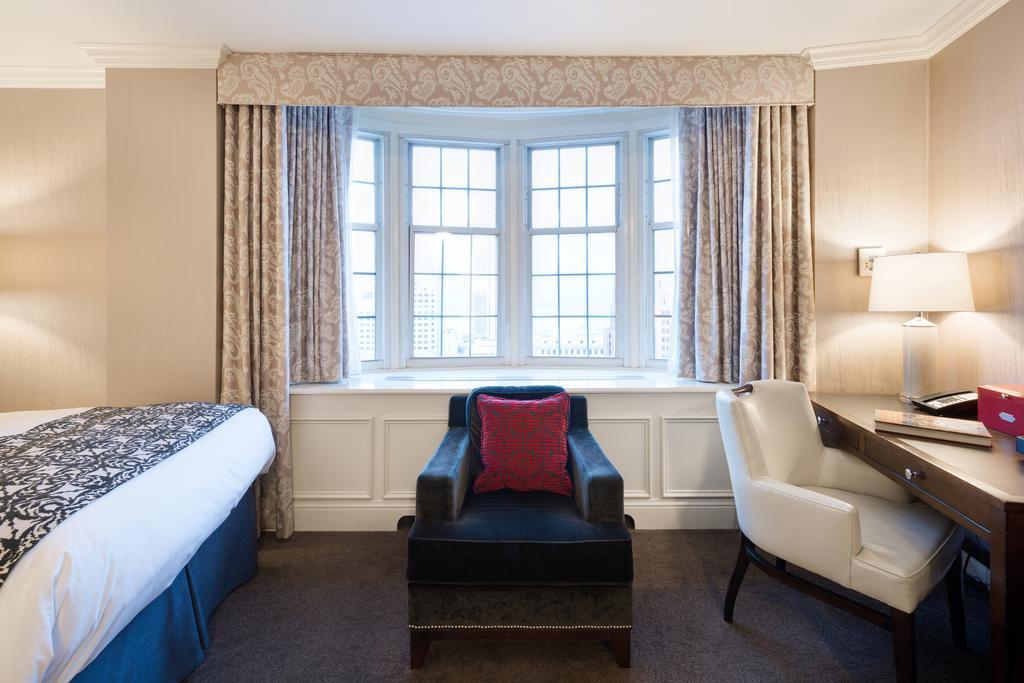 The Pfister Hotel Милуоки Екстериор снимка