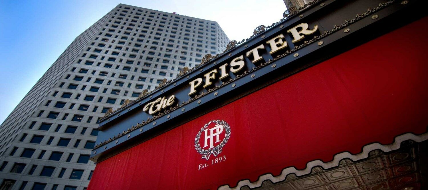 The Pfister Hotel Милуоки Екстериор снимка